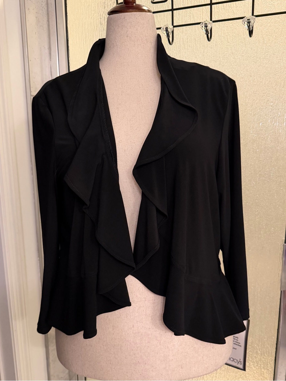 NWT R&M Richards Black Ruffle Open Front Crop Jacket Shrug 2X $29
